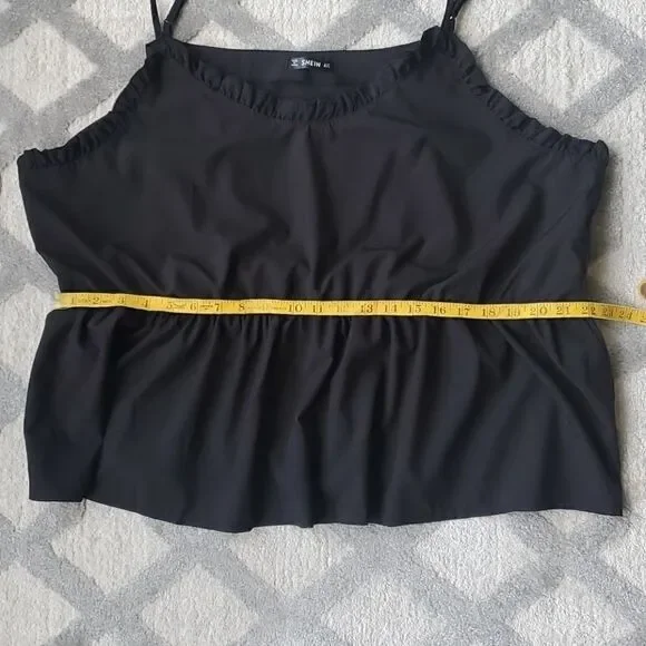 SHEIN Top  - Picture 5 of 9